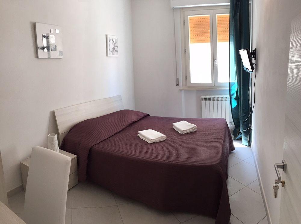 Academy House Pisa Centrale Екстериор снимка