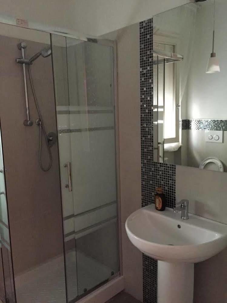 Academy House Pisa Centrale Екстериор снимка